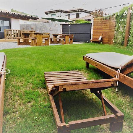לאנס Apartamentos La Playina מראה חיצוני תמונה