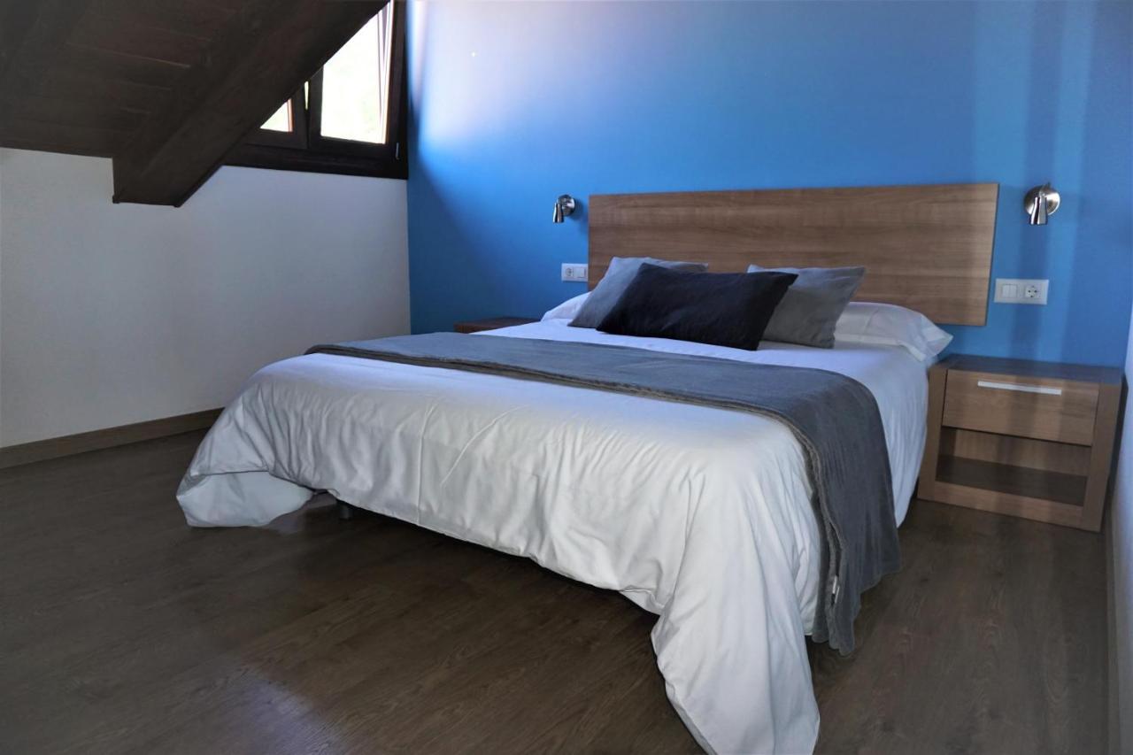 לאנס Apartamentos La Playina מראה חיצוני תמונה